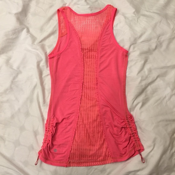 Lululemon tank - Picture 5 of 6